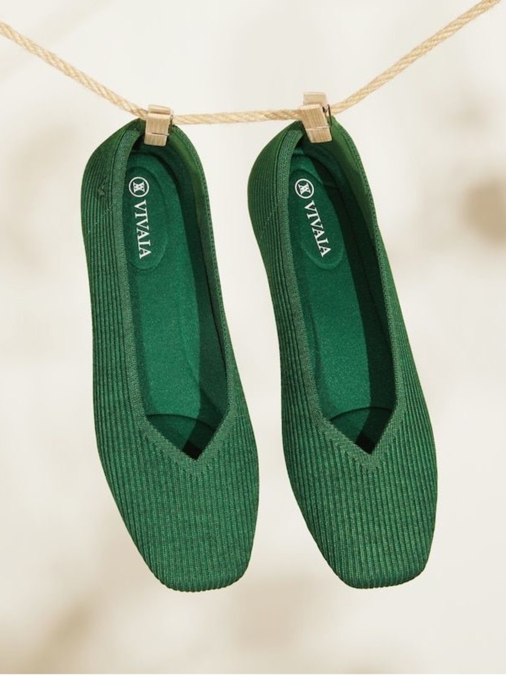 VIVAIA Margot 2.0 Green Square-Toe V-Cut Knit Flats